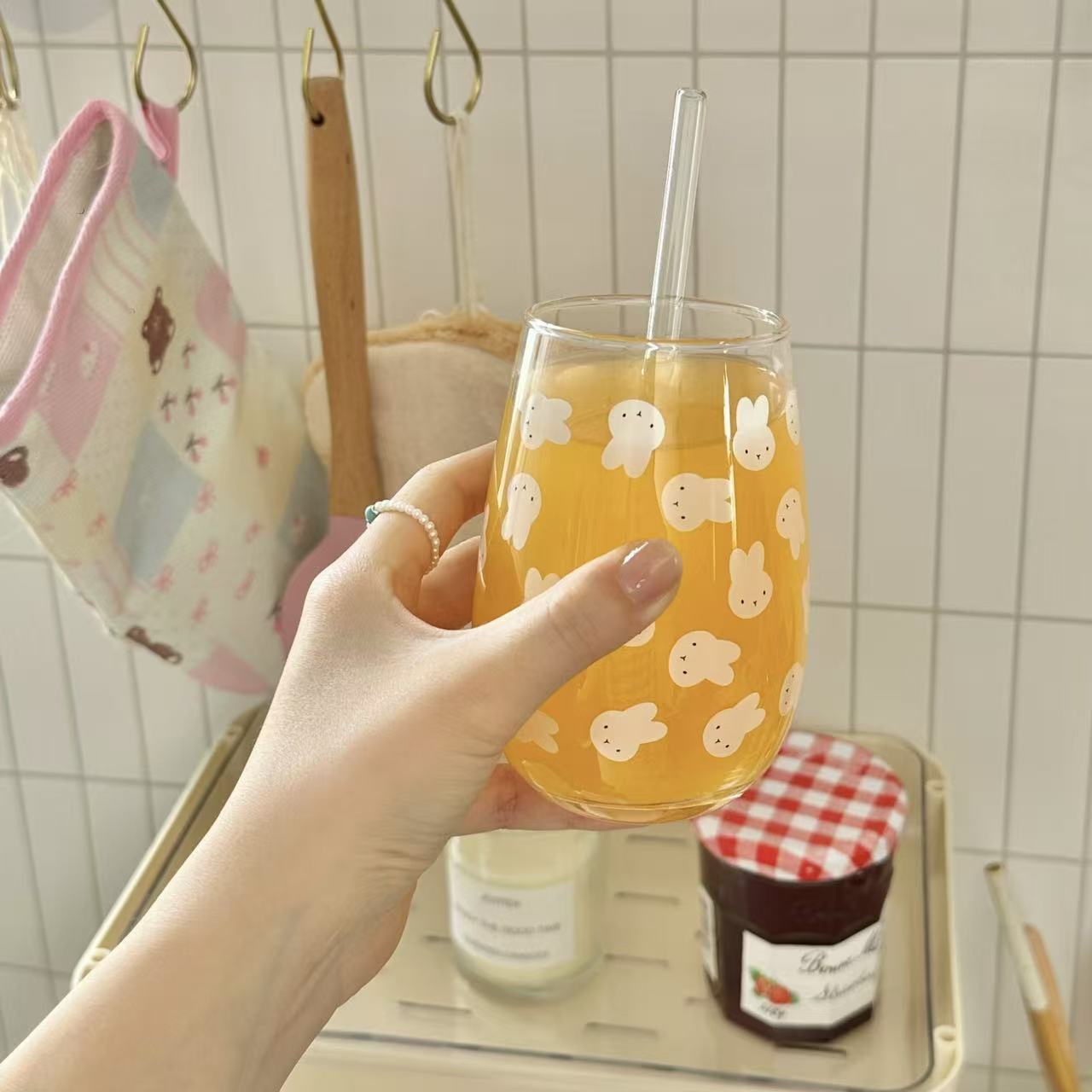 かわいいミッフィーのウサギ柄プリントガラスタンブラー、大容量 - Coffee Tea Cup のレビューと価格