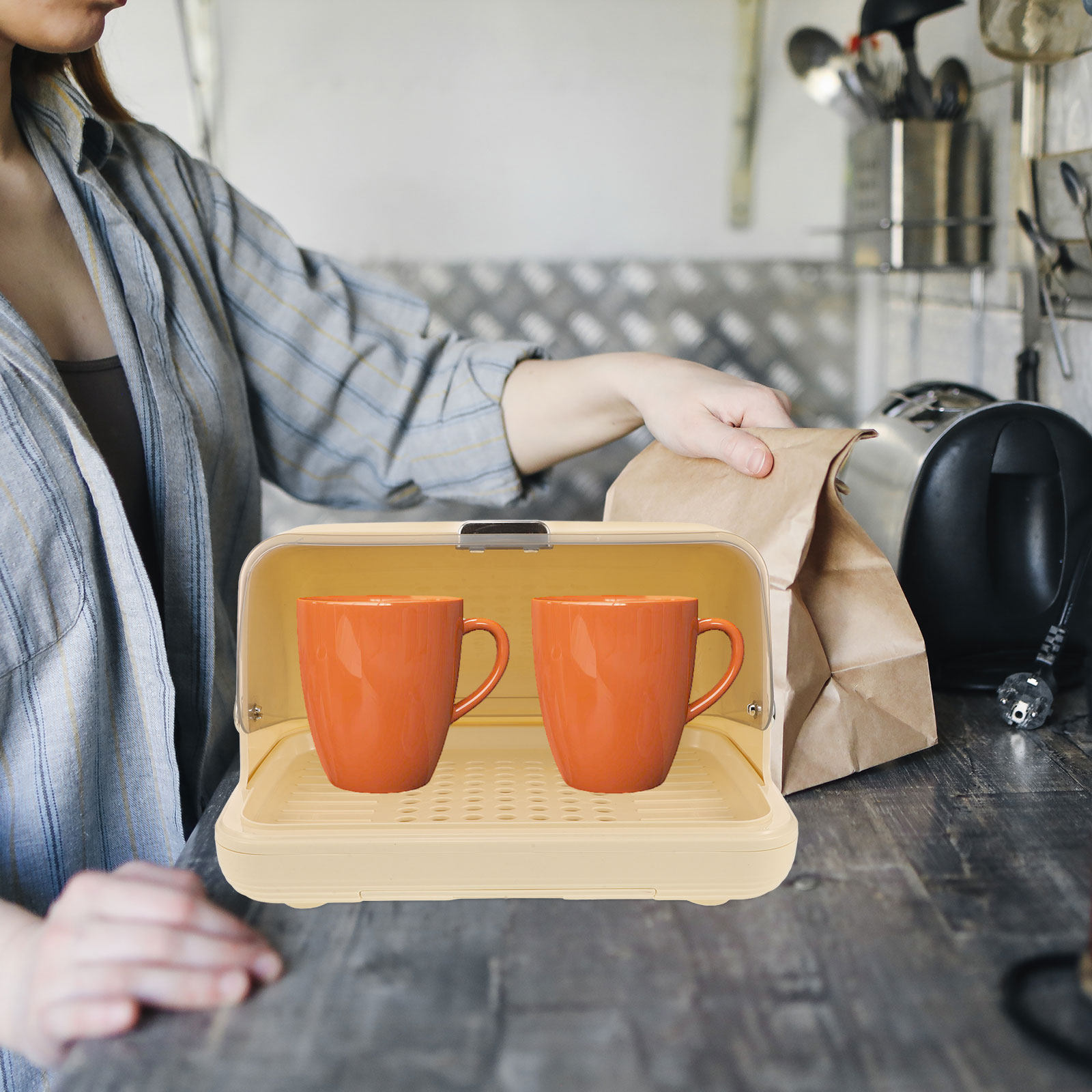 カップ収納オーガナイザーボックス デスクトップカップラック  - Coffee Tea Cup のレビューと価格